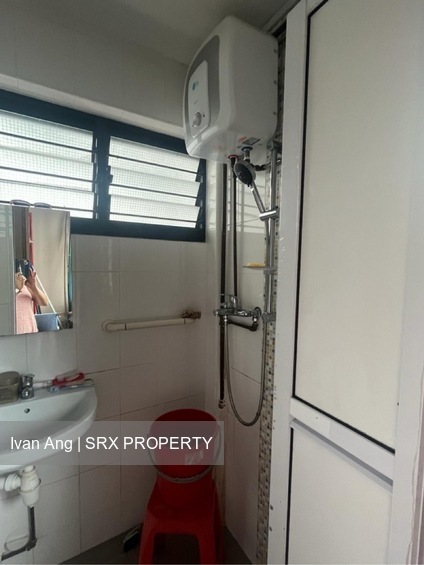 Blk 156 Hougang Street 11 (Hougang), HDB 5 Rooms #565150891
